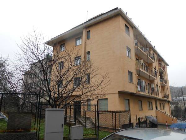 appartamento in vendita a Genova in zona Bolzaneto