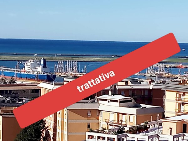 appartamento in vendita a Genova in zona Sestri Ponente