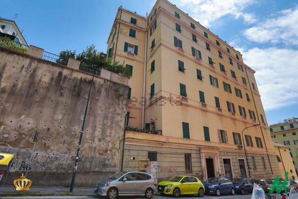 appartamento in vendita a Genova in zona Lagaccio / Granarolo
