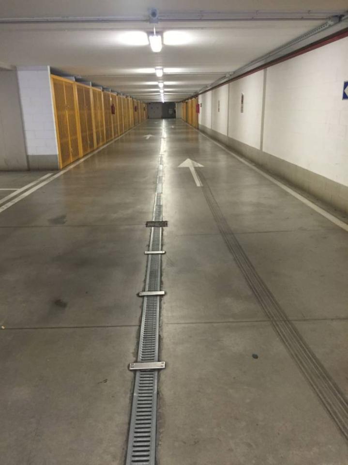 negozio in vendita a Genova in zona Sestri Ponente
