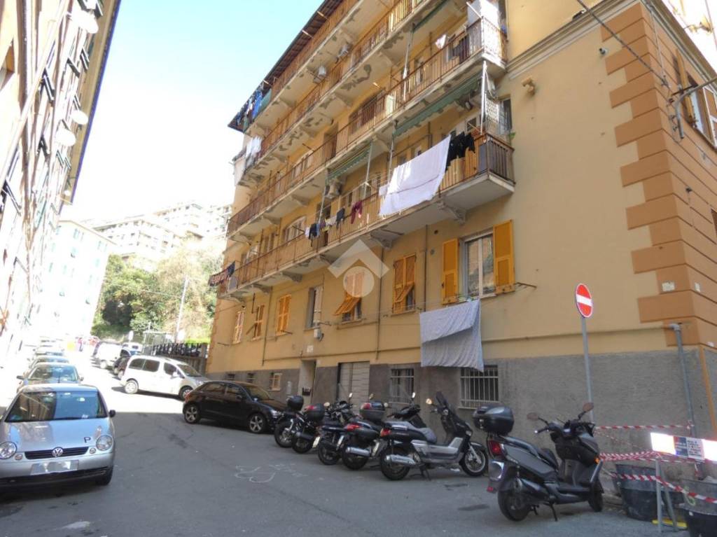 appartamento in vendita a Genova in zona DiNegro