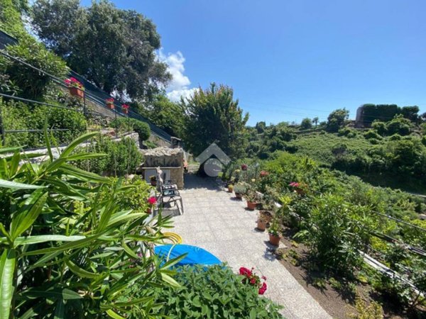 quadrivano in vendita a Genova