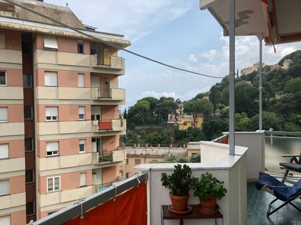 appartamento in vendita a Genova in zona Pegli