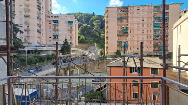 appartamento in vendita a Genova in zona Quezzi