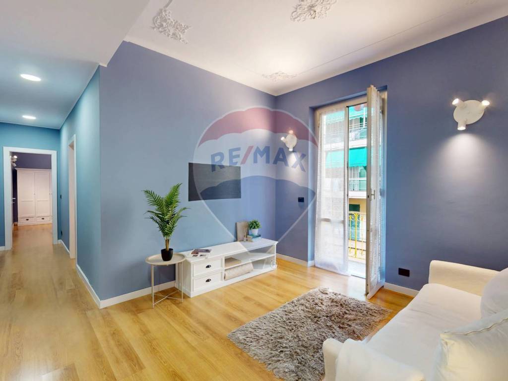 appartamento in vendita a Genova in zona Sestri Ponente