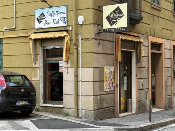 casa indipendente in vendita a Genova in zona Sampierdarena