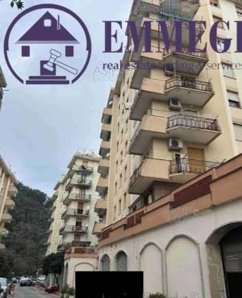appartamento in vendita a Genova in zona Pegli