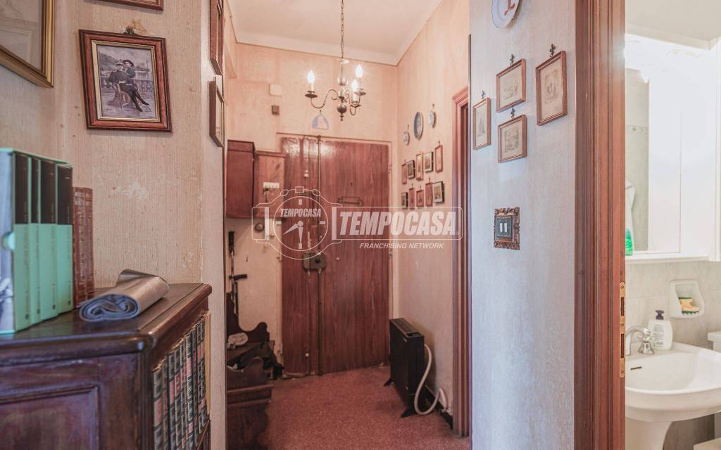 appartamento in vendita a Genova in zona Marassi