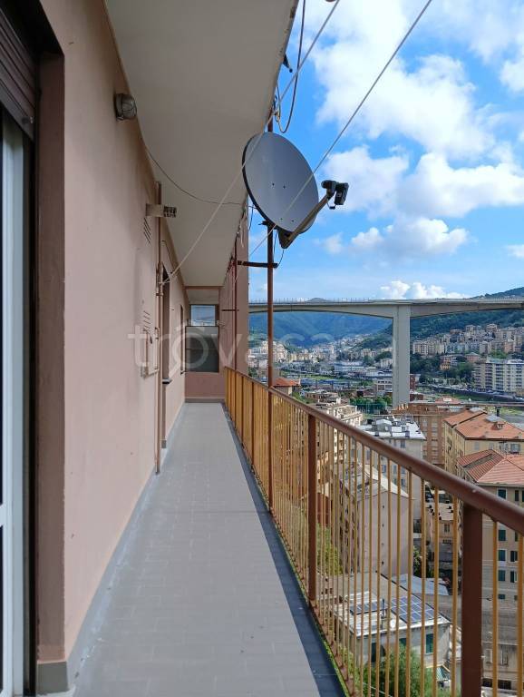 appartamento in vendita a Genova in zona Molassana