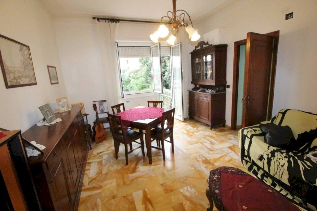 appartamento in vendita a Genova in zona Palmaro / Pra'