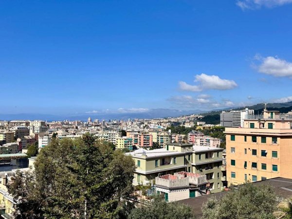 appartamento in vendita a Genova in zona San Martino