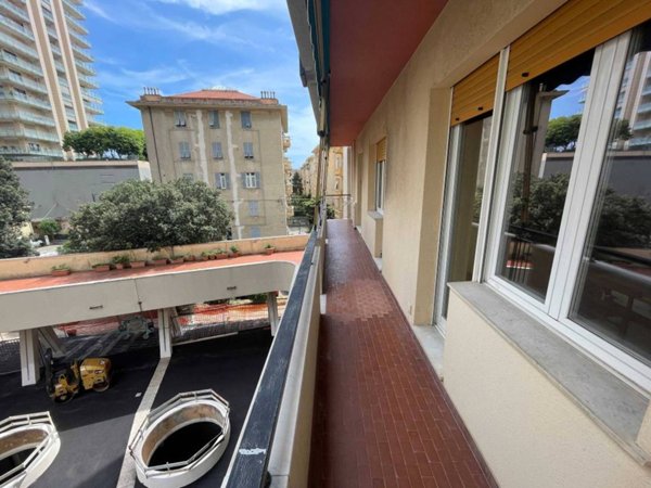 appartamento in vendita a Genova in zona Pegli