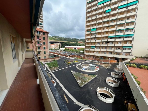 appartamento in vendita a Genova in zona Pegli