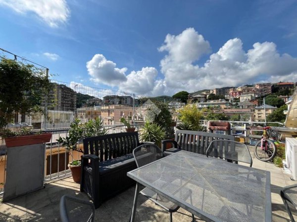 appartamento in vendita a Genova in zona Pegli