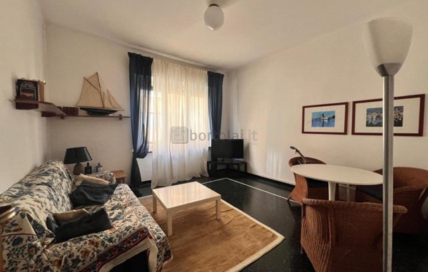 appartamento in vendita a Genova in zona Sturla