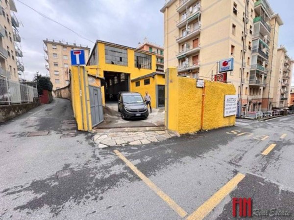 casa indipendente in vendita a Genova in zona Palmaro / Pra'