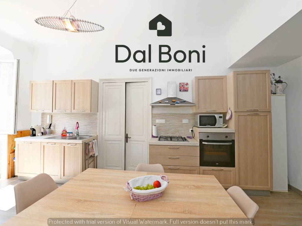 appartamento in vendita a Genova in zona Lagaccio / Granarolo