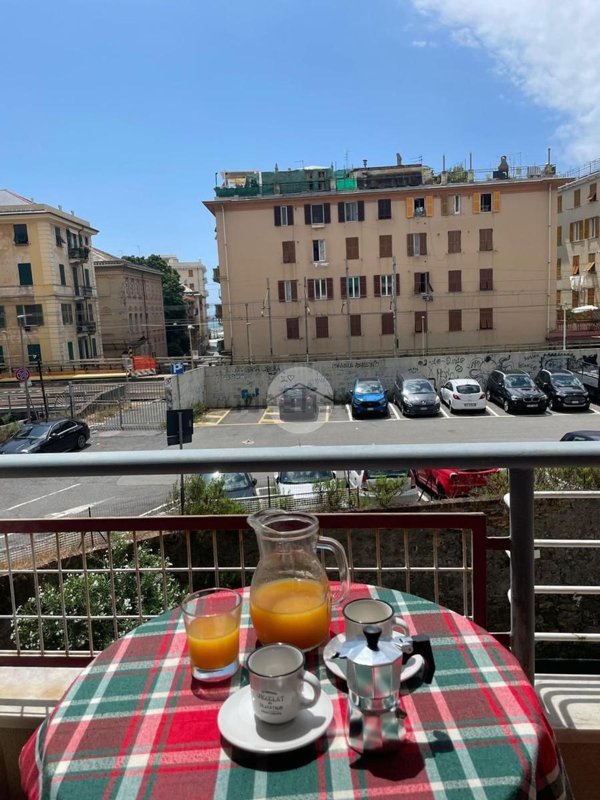 appartamento in vendita a Genova in zona Pegli