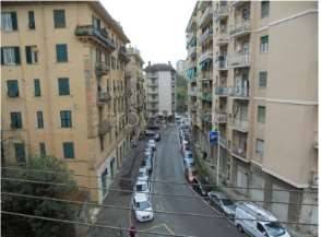 appartamento in vendita a Genova in zona Marassi