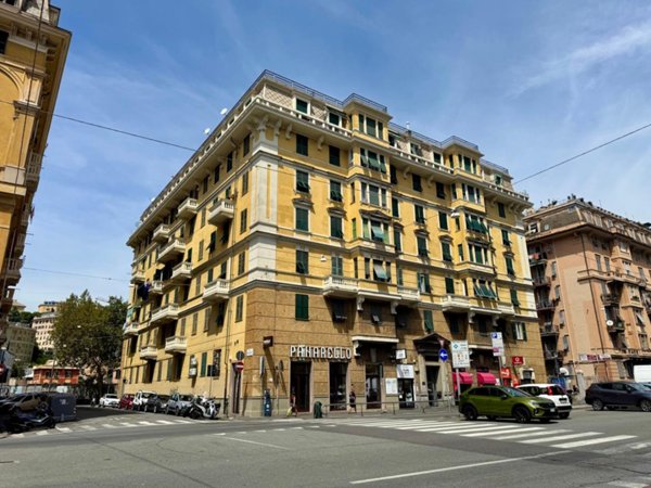appartamento in vendita a Genova in zona Marassi