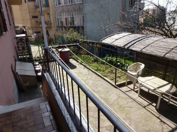 appartamento in vendita a Genova in zona Pontedecimo