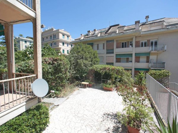 appartamento in vendita a Genova in zona Albaro