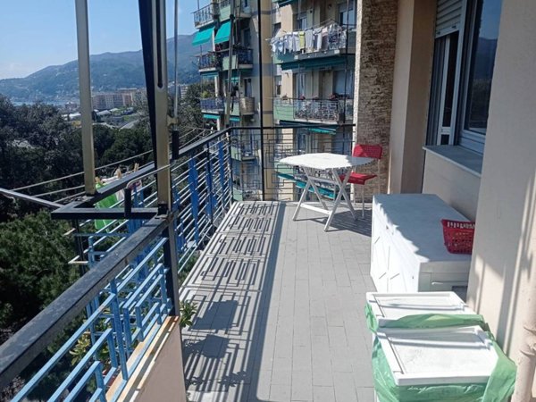 appartamento in vendita a Genova in zona Palmaro / Pra'