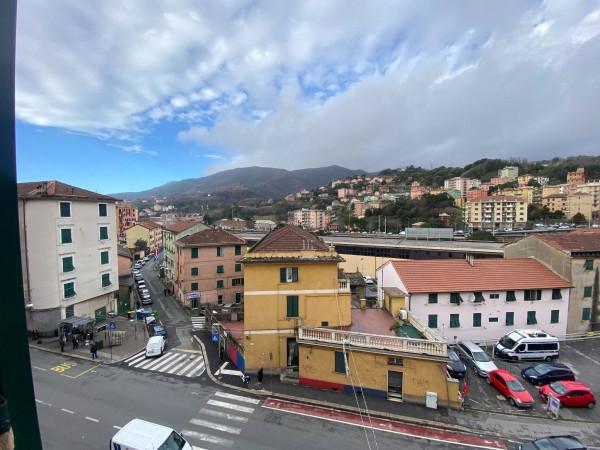 appartamento in vendita a Genova in zona Bolzaneto