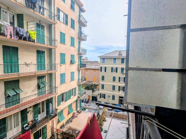appartamento in vendita a Genova in zona Voltri