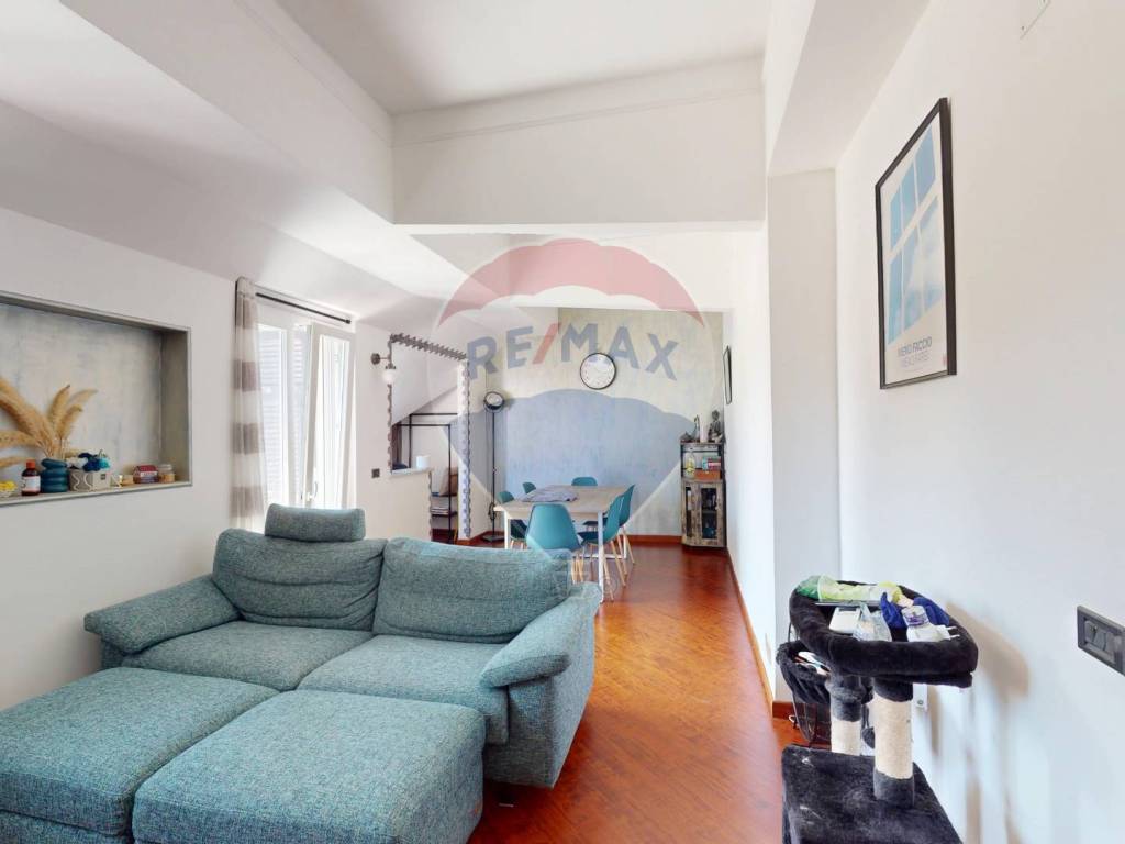 appartamento in vendita a Genova in zona Molassana