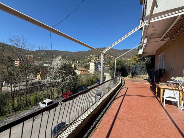 appartamento in vendita a Genova in zona Molassana