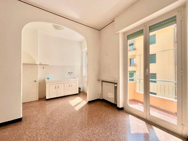 appartamento in vendita a Genova in zona Palmaro / Pra'