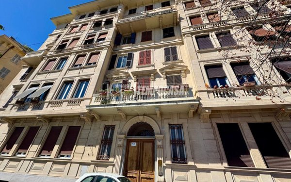 appartamento in vendita a Genova in zona Castelletto