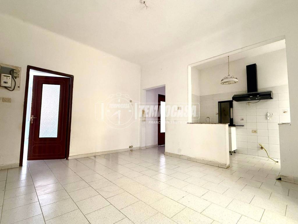 appartamento in vendita a Genova in zona Sestri Ponente