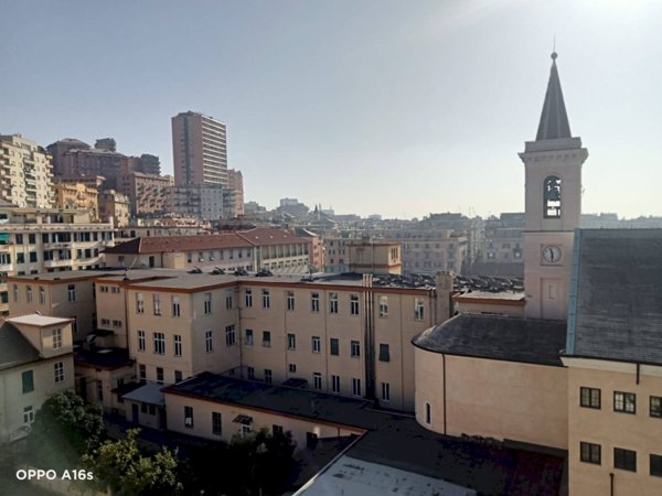 appartamento in vendita a Genova in zona Sampierdarena