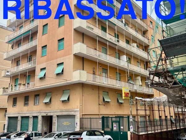 appartamento in vendita a Genova in zona Sestri Ponente