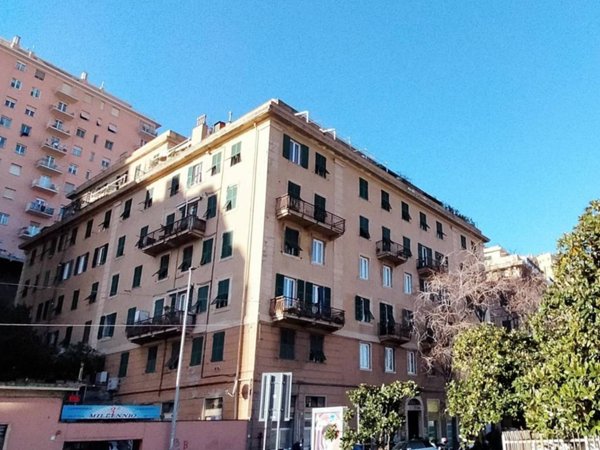 appartamento in vendita a Genova in zona Marassi