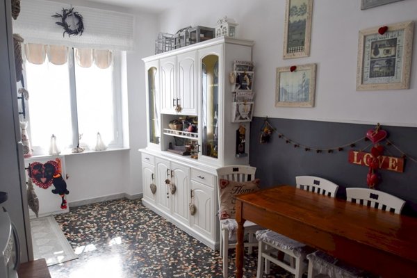 appartamento in vendita a Genova in zona Palmaro / Pra'