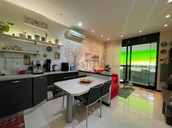 appartamento in vendita a Genova in zona Pegli