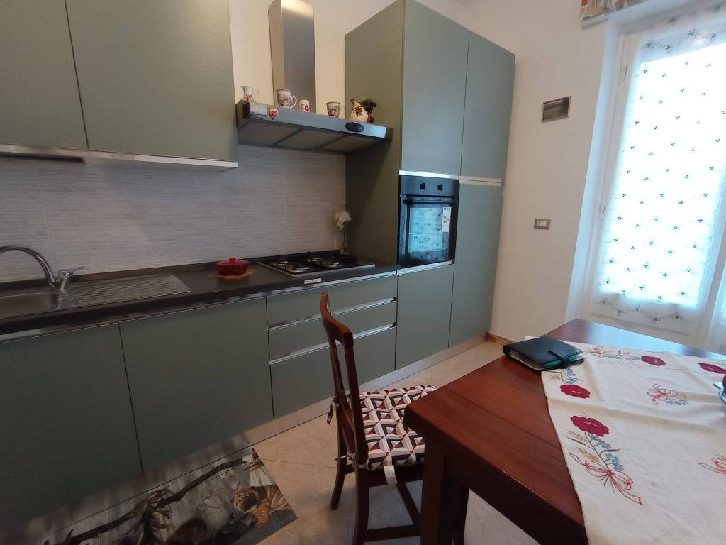 appartamento in vendita a Genova in zona Pegli