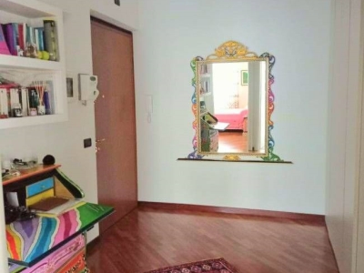 appartamento in vendita a Genova in zona Lagaccio / Granarolo
