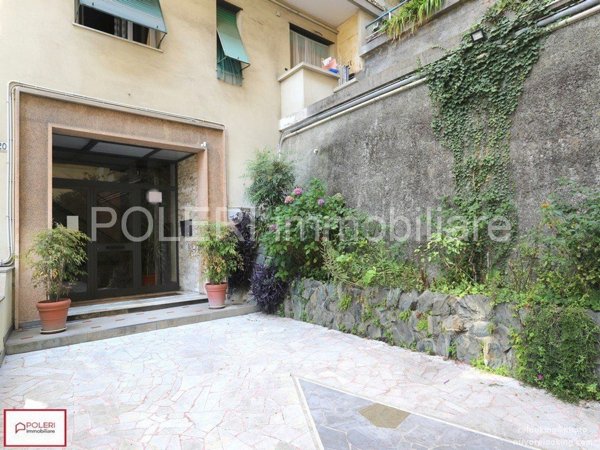 appartamento in vendita a Genova in zona Sampierdarena