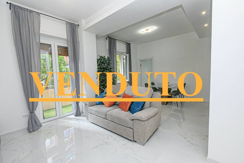 appartamento in vendita a Genova in zona Quezzi