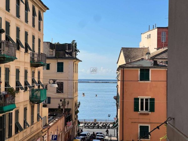 appartamento in vendita a Genova in zona Pegli