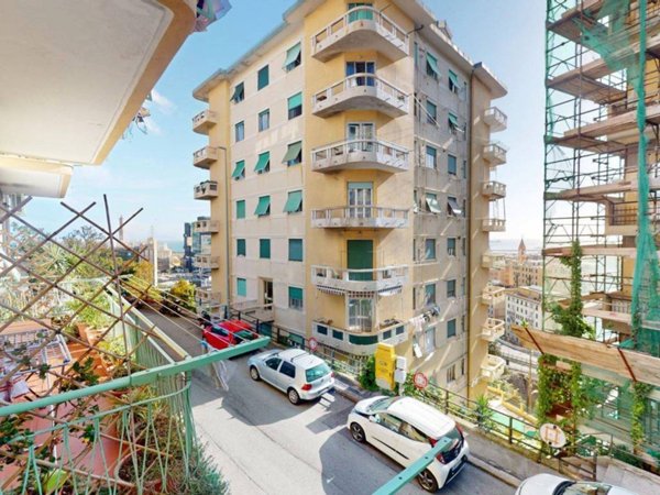 appartamento in vendita a Genova in zona Cornigliano