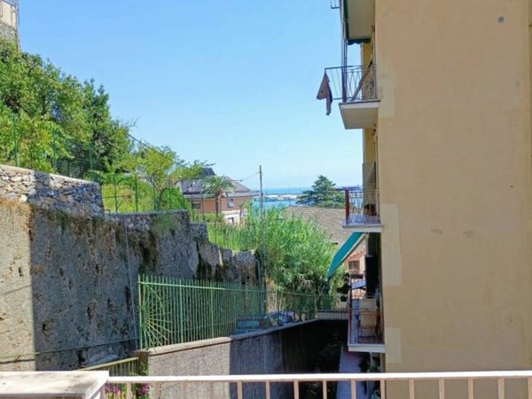 appartamento in vendita a Genova in zona Pegli