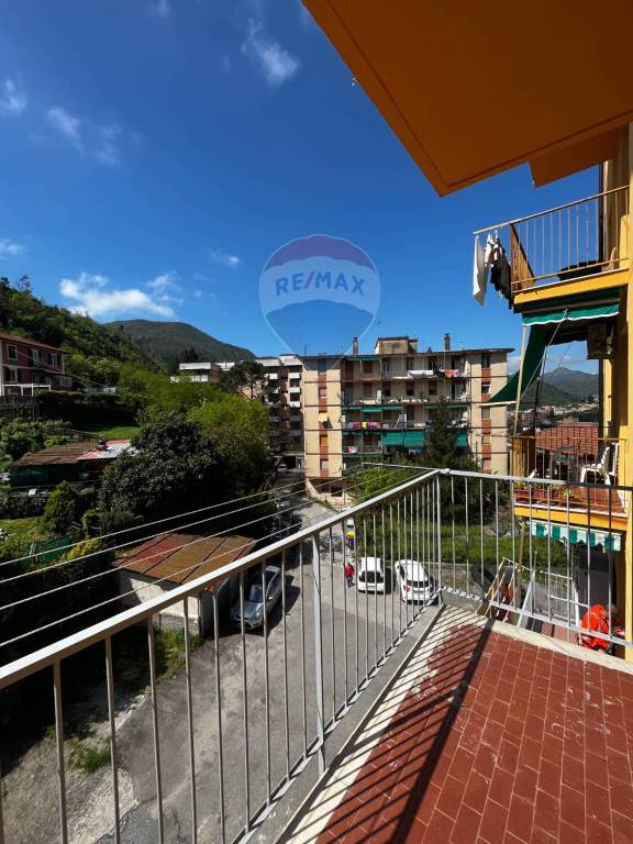 appartamento in vendita a Genova in zona Struppa