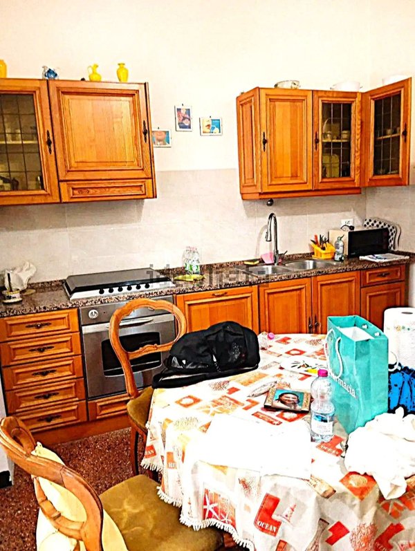 appartamento in vendita a Genova in zona Sestri Ponente