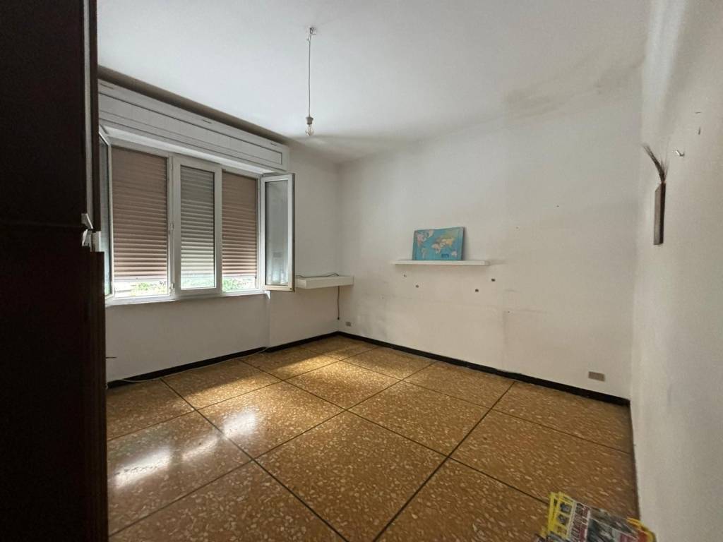 appartamento in vendita a Genova in zona Palmaro / Pra'