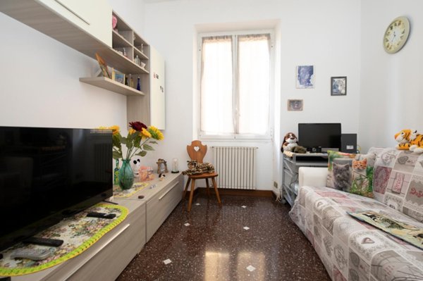 appartamento in vendita a Genova in zona Molassana